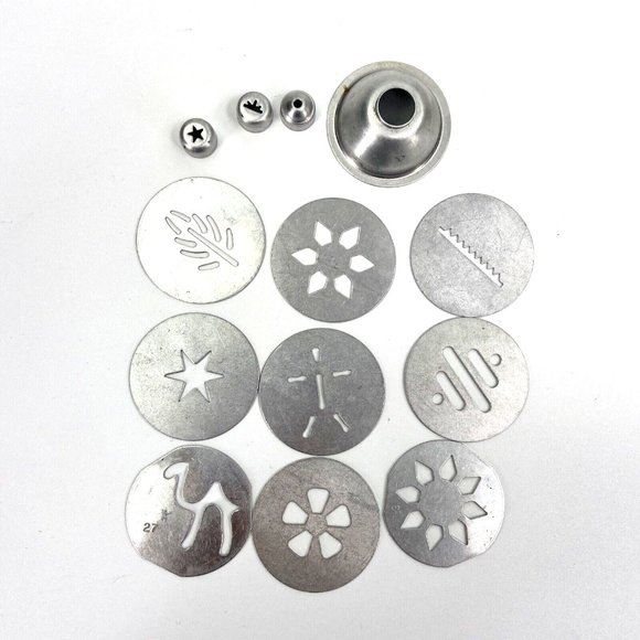 Vintage Wear Ever Cookie Gun with Thickness Control Original Box 9 Discs 3 Tips - Picture 2 of 11